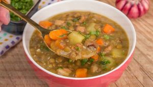 Sopa de Lentilhas: Uma Delícia Nutritiva para Todas as Estações